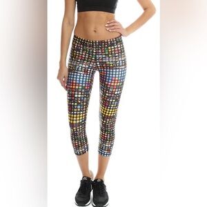 Zara Terez Emoji Capri Performance Leggings